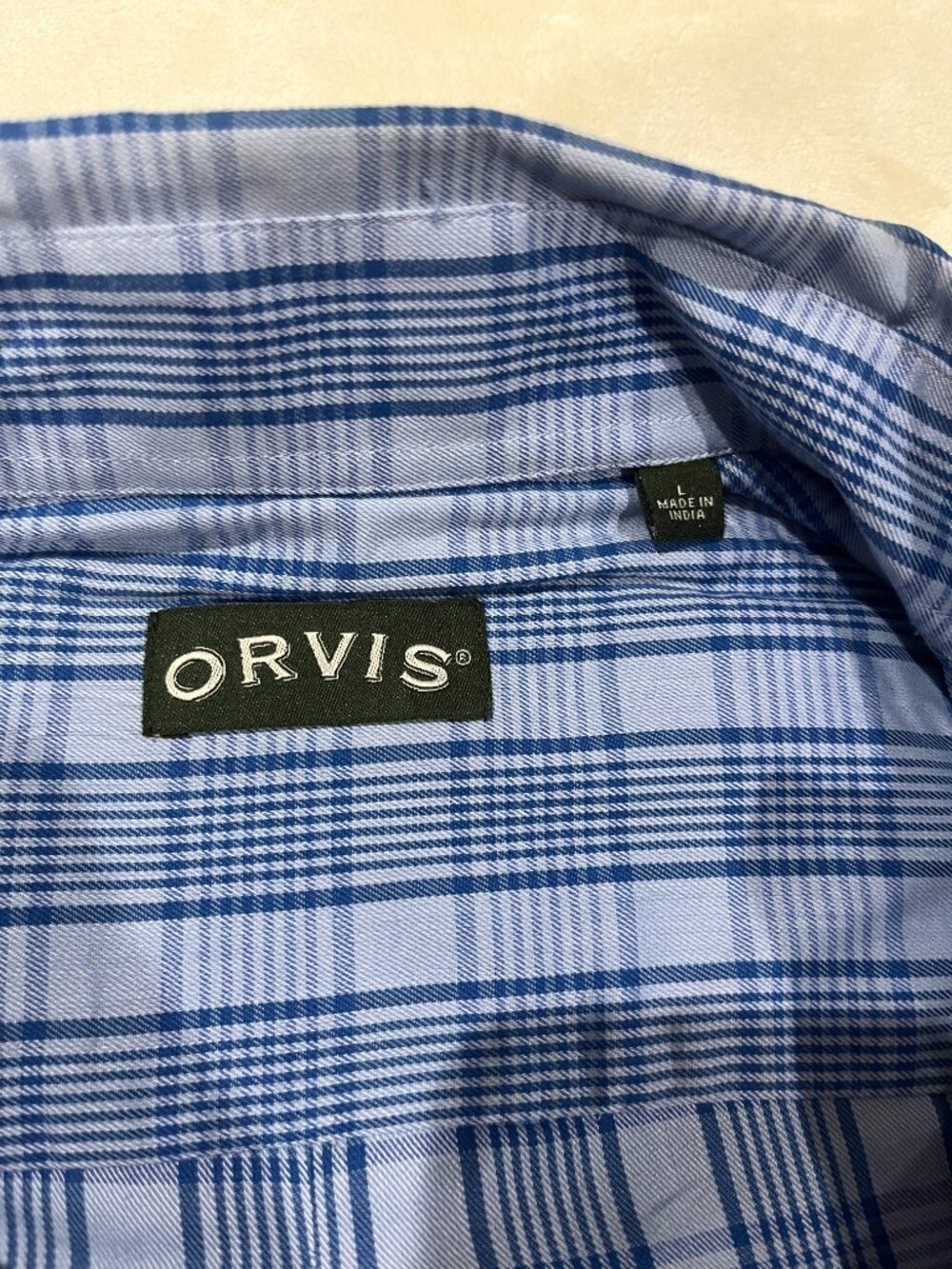 Orvis blue button down Large - Picture 3 of 6